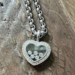 Chopard happy diamonds 18K white gold Necklace with Diamonds.